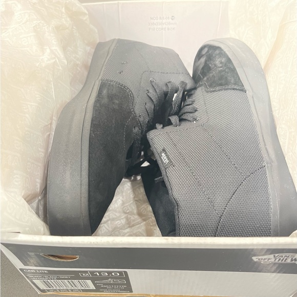 The Vans Cab Lite Skate MENS 13 - Picture 5 of 6